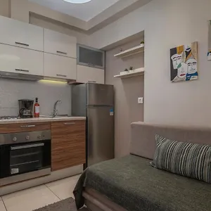 Daire Kolomvou New Building Flat 